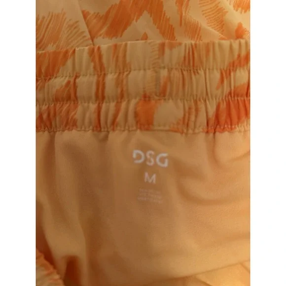 Dicks Sporting Goods DSG Mid Rise Stride Run Shorts Orange Sz Women's Med - Picture 6 of 6